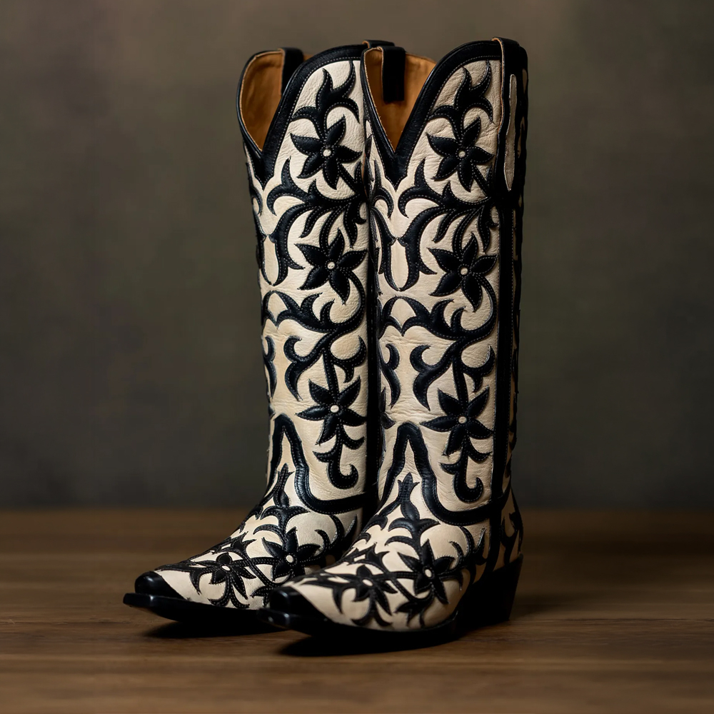 Featuring the Camila 15" Western in white and black.